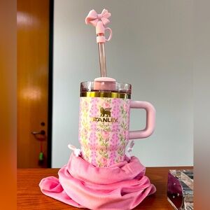 🎀 Stanley x LoveShack Fancy 🎀 20 oz. Blooming Heirloom